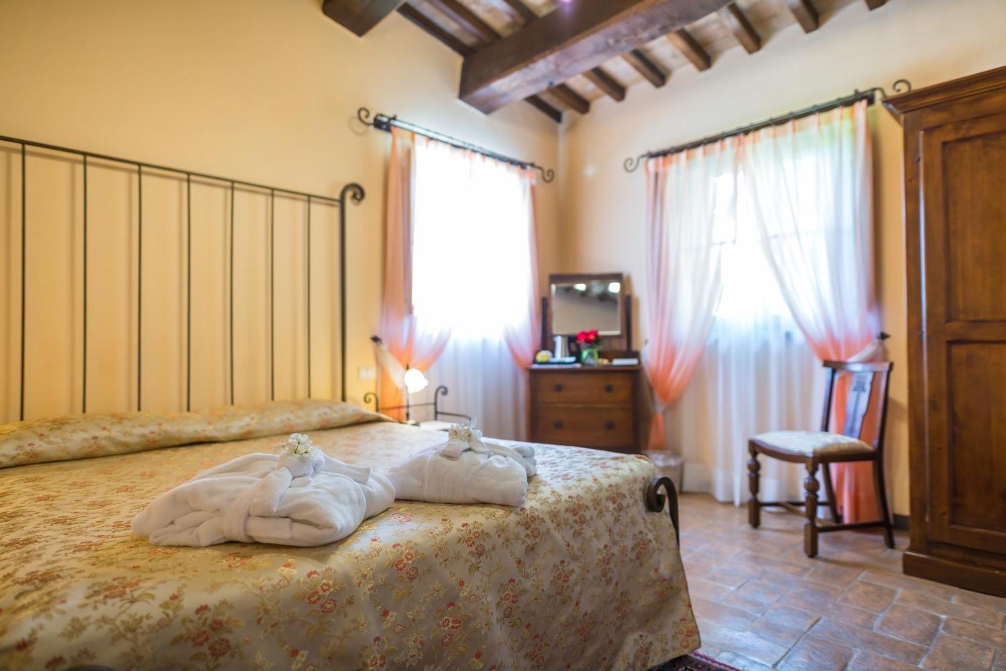 Hotel & Spa L'Antico Forziere เดรูตา ภายนอก รูปภาพ